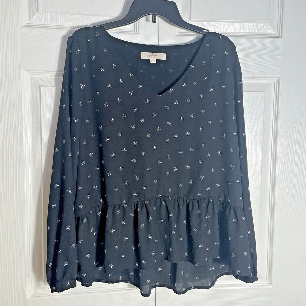 LOFT Shirt Women M Black Crescent Moon Print Long Sleeve Ruffle Hem V Neck‎ Top